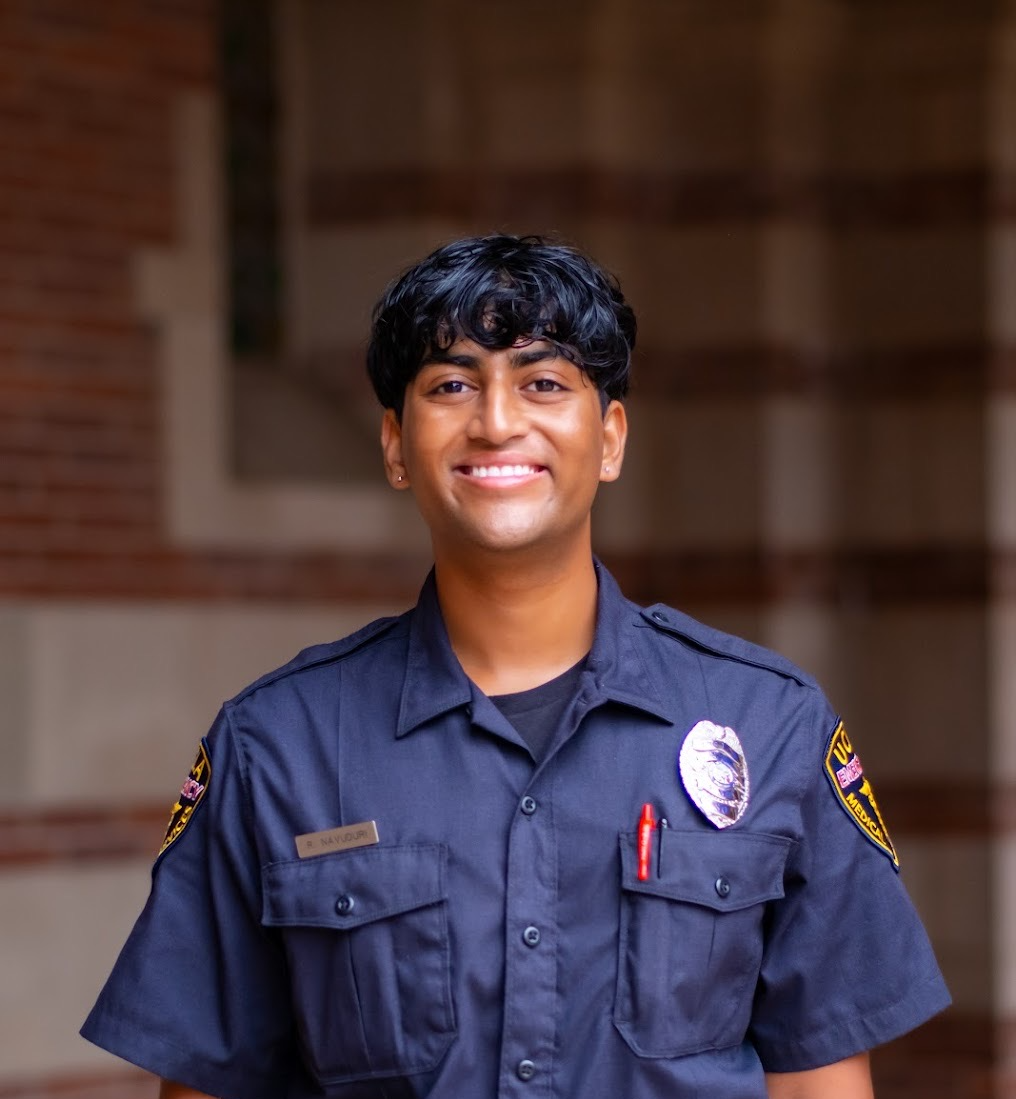 Rish Navuduri headshot